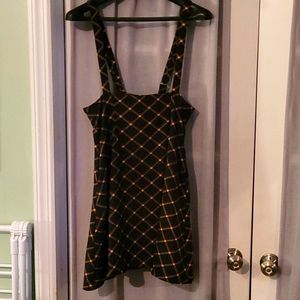 Modcloth size Medium suspender skirt with pockets